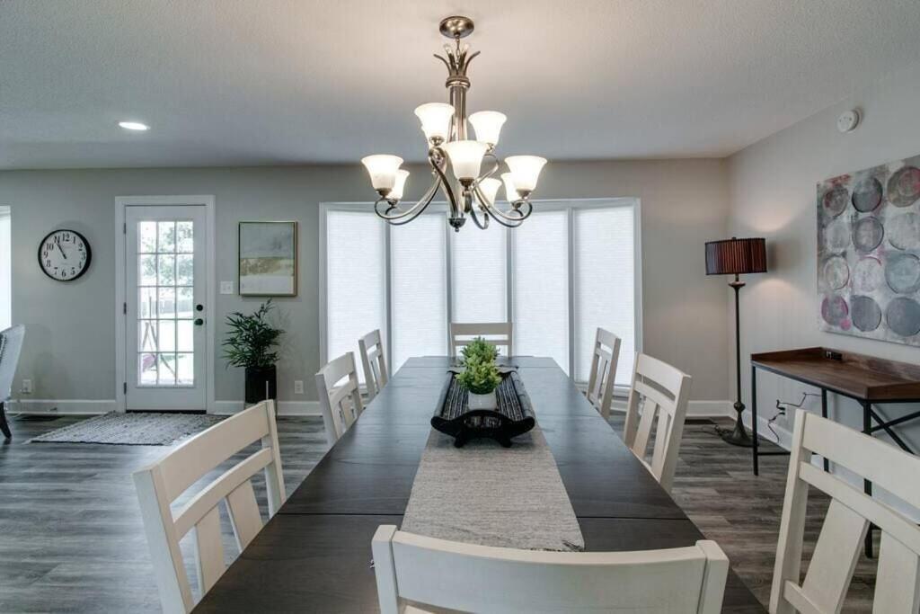 The Residence At Hilltop Acres - Clarksville, Tn Luaran gambar